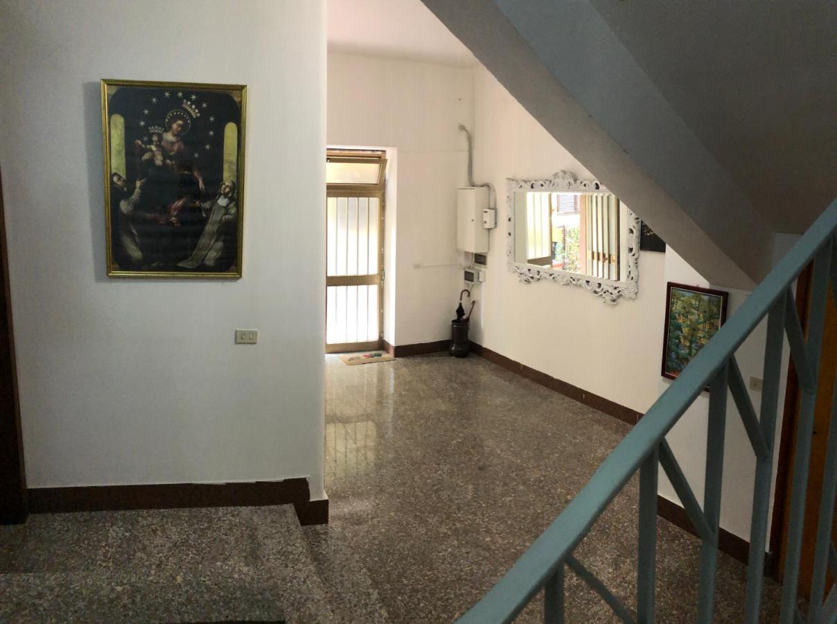 Domus Narciso Gallery Pompei Esterno foto